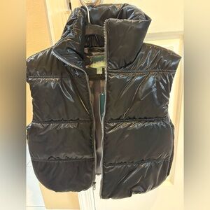 Wild Fable Shiny Cropped Black Puffer Vest for Women